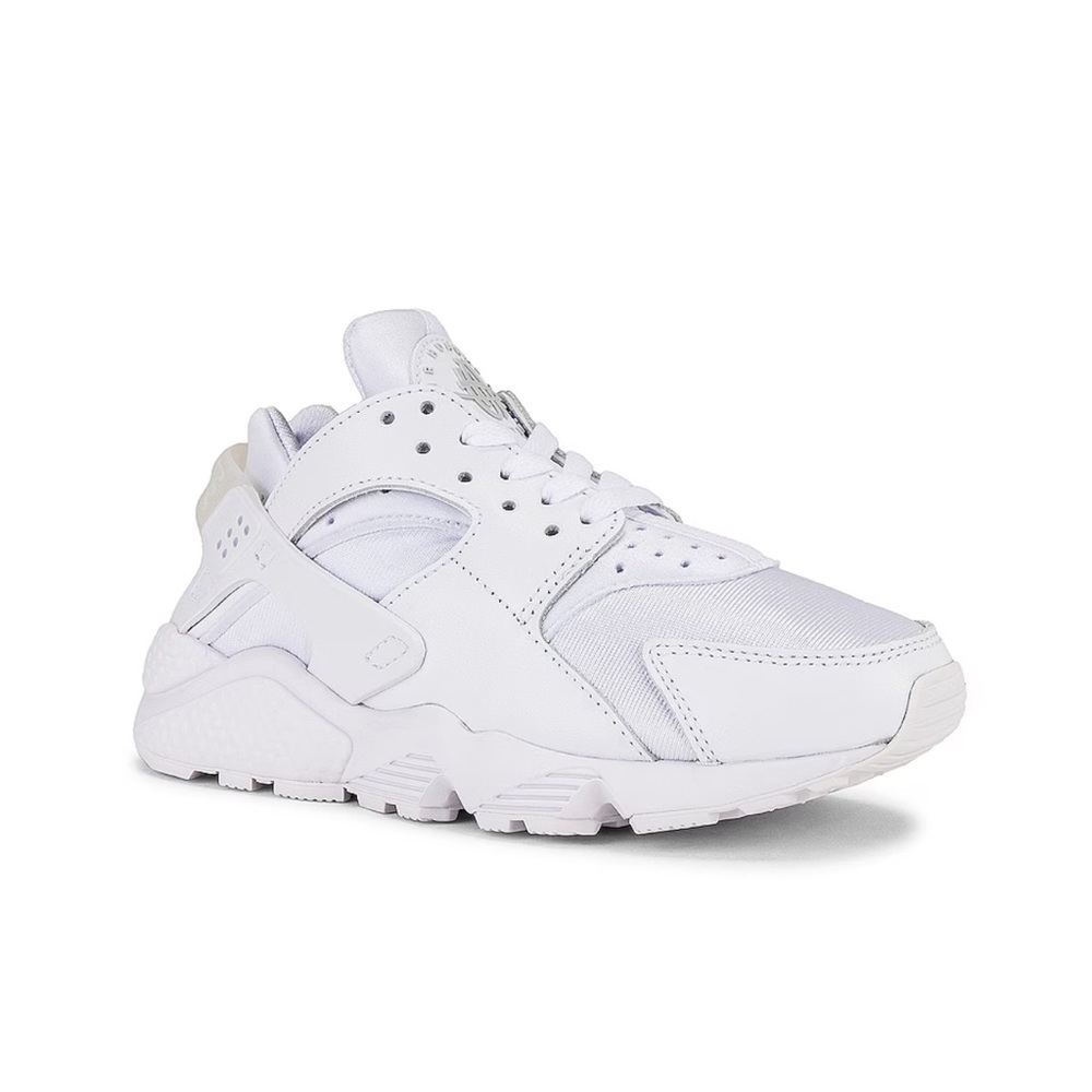 NIKE Air Huarache Sneaker in White & Pure Platinum NEW w box 6 SOLD OUT NIB $140